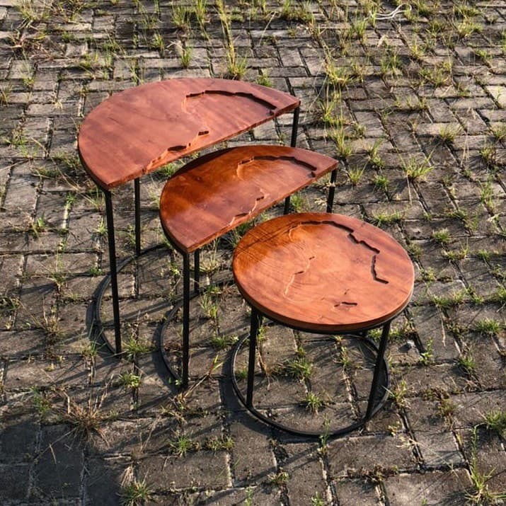 Rive “motherland” stool view 2